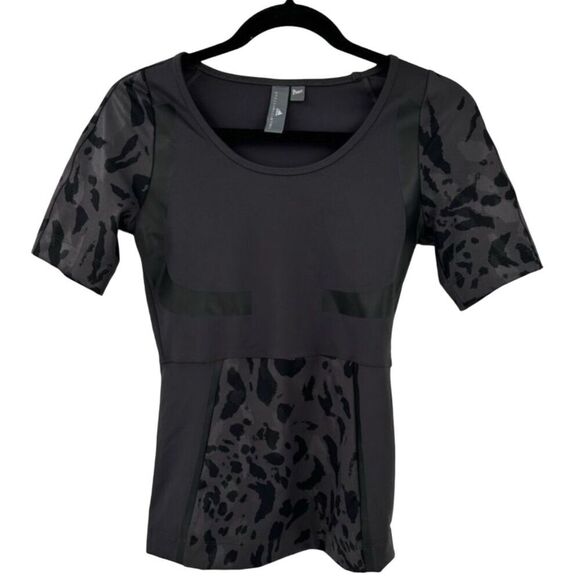 Adidas by Stella McCartney Run Utility Tee Black XS - Picture 4 of 12